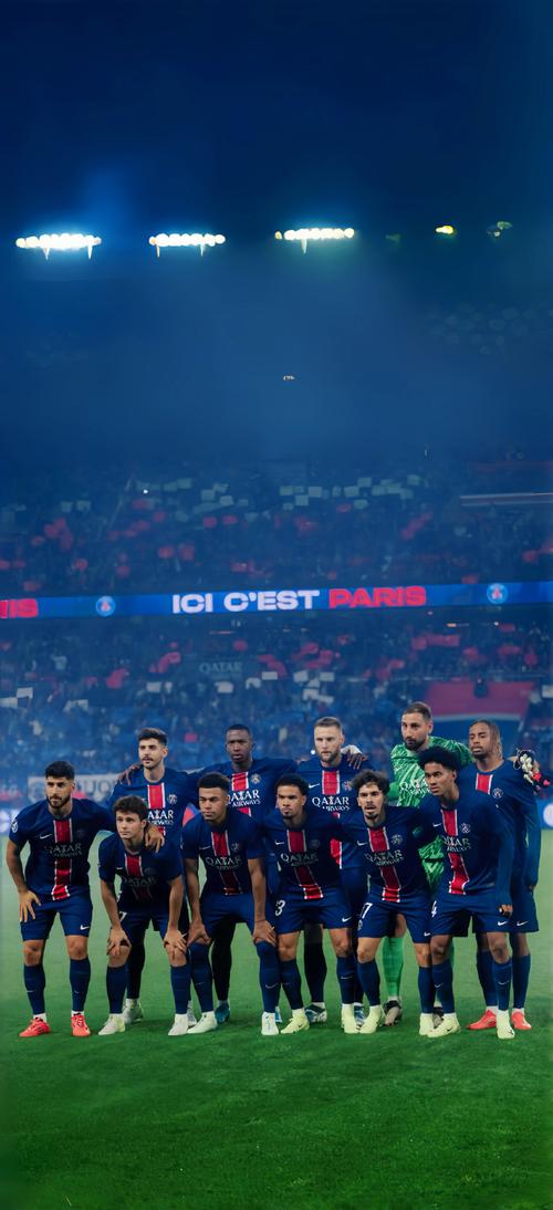 连续3场未首发，萨拉赫赛后发表激烈言论称被当成替罪羊，英媒曝利物浦选择支持斯洛特（三连场未首发，萨拉赫赛后怒言遭当替罪羊，英媒称利物浦力挺斯洛特）